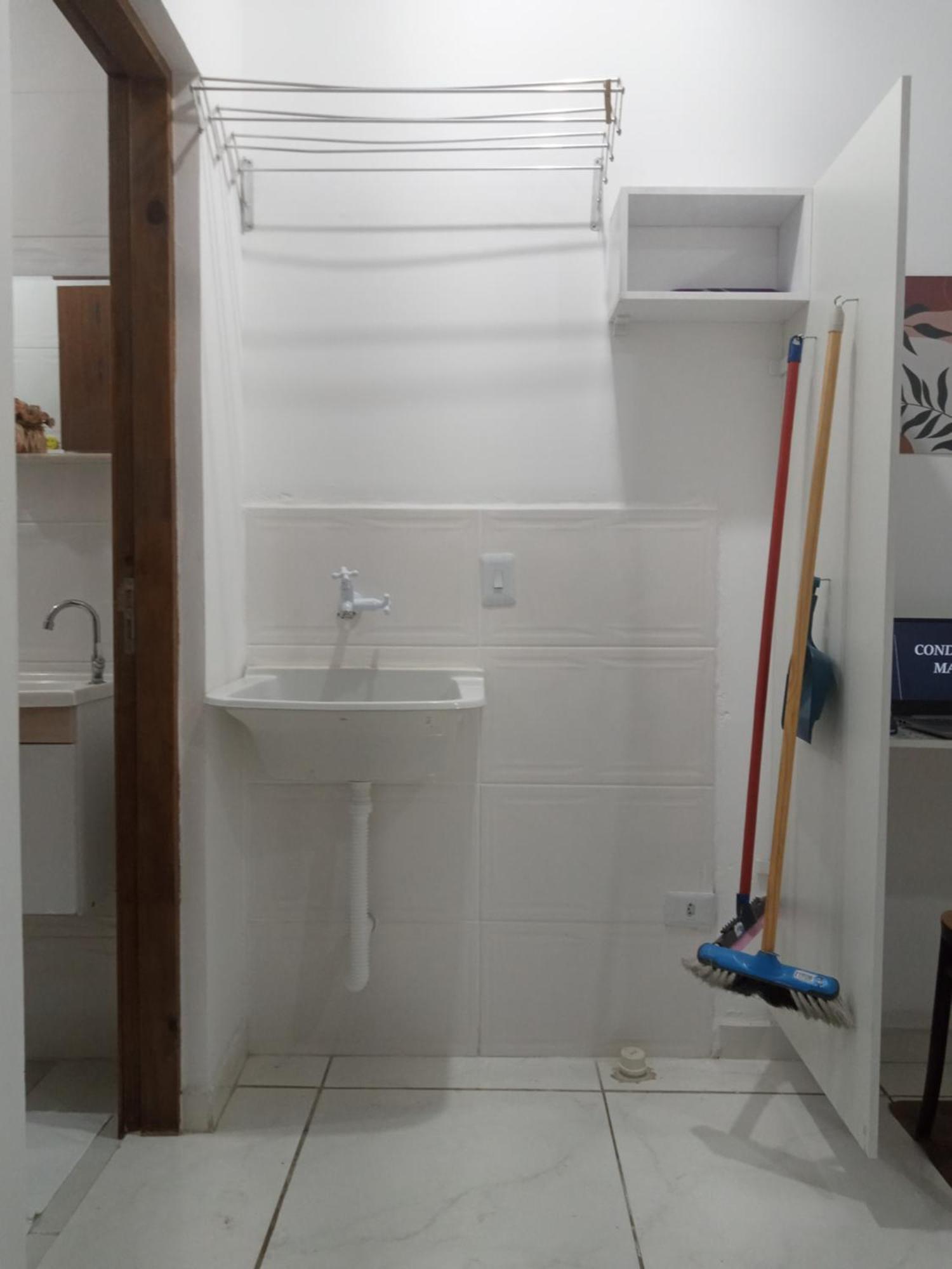 Loft 2 Completo Ar Canais Assinat Garagem Internet Prox Aparecida E Industrias Apartment Pindamonhangaba Luaran gambar